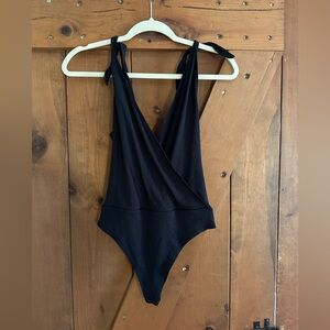 Aritzia Wilfred Black Thong Bodysuit Sz M